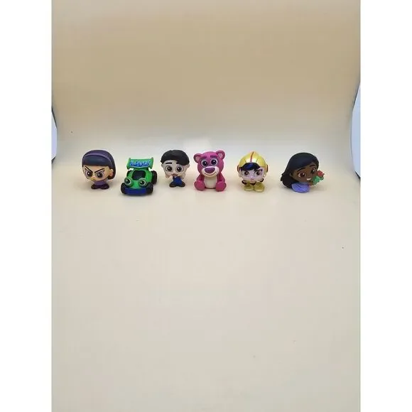 Disney doorables pick a doorable from mixed series - Picture 2 of 4